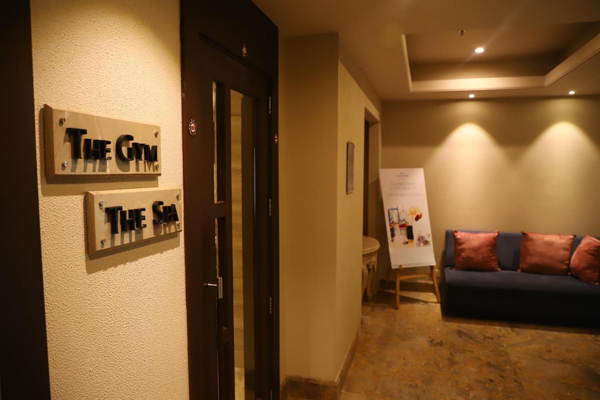 EFCEE Sarovar Portico Bhavnagar Esterno foto