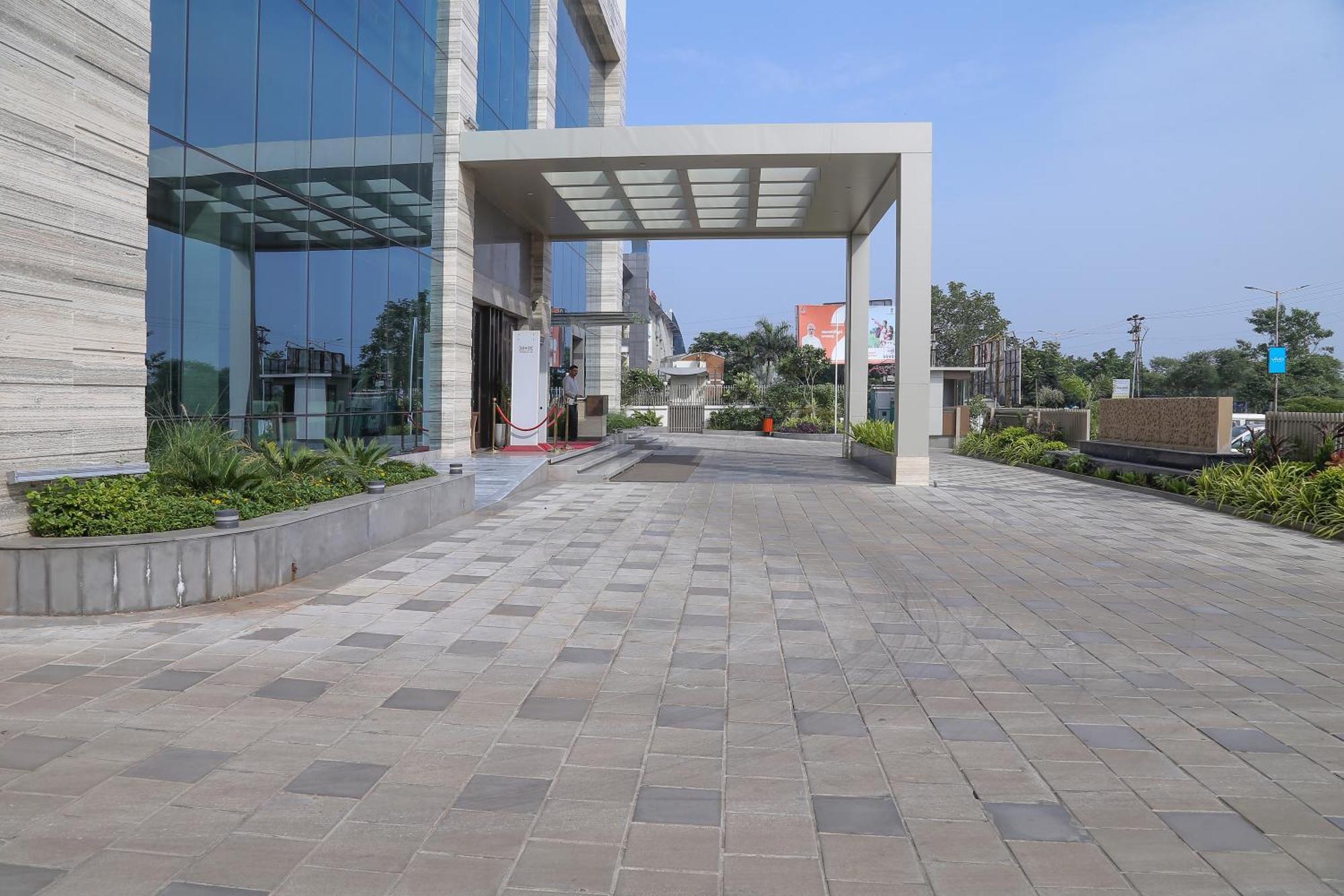 EFCEE Sarovar Portico Bhavnagar Esterno foto